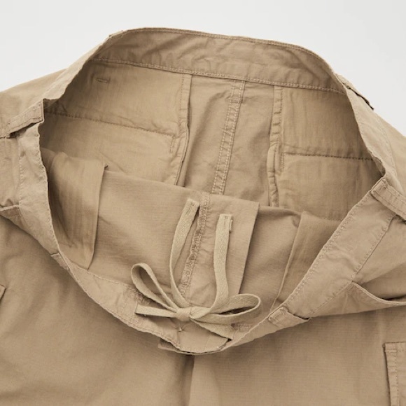 Uniqlo Cargo Shorts - Khaki - Large - Picture 6 of 7